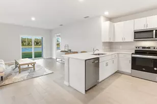 442 Wisteria Walk Wy, Hopkins, SC 29061 - Photo 4