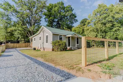 2107 Charles Street, Newberry, SC 29108 - Photo 2