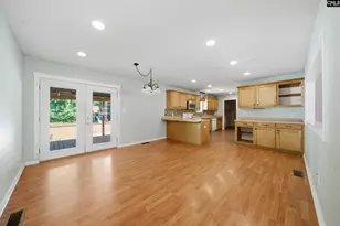 1017 Oakland Dr, Elgin, SC 29045 - Photo 8