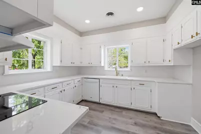 570 W Columbia Avenue, Batesburg, SC 29006 - Photo 24