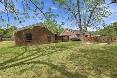 570 W Columbia Avenue, Batesburg, SC 29006 - Photo 12