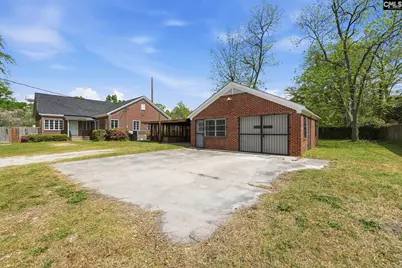 570 W Columbia Avenue, Batesburg, SC 29006 - Photo 6