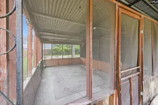 570 W Columbia Ave, Batesburg, SC 29006 - Photo 8