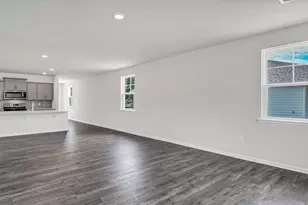 348 Bevington Brk Ln, Hopkins, SC 29061 - Photo 8