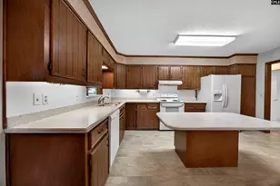 4709 Crystal Dr, Columbia, SC 29206 - Photo 10