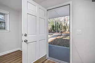 2350 Center St, Columbia, SC 29204 - Photo 4