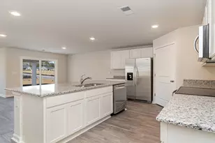 100 Horatio Ln, Lugoff, SC 29078 - Photo 6