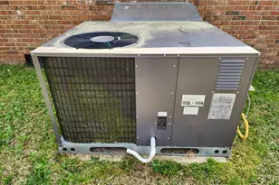 3213 Woodsen Cir, West Columbia, SC 29170 - Photo 10