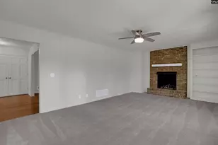 1025 Greenridge Ln, Columbia, SC 29210 - Photo 4