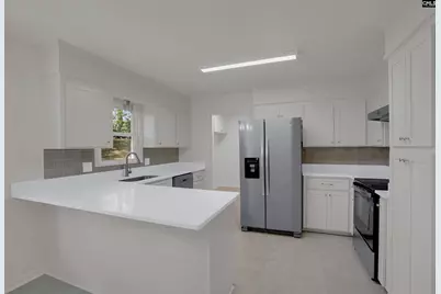 1025 Greenridge Lane, Columbia, SC 29201 - Photo 8