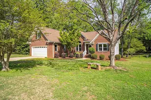 65 Grove Hall Ln, Columbia, SC 29212 - Photo 2