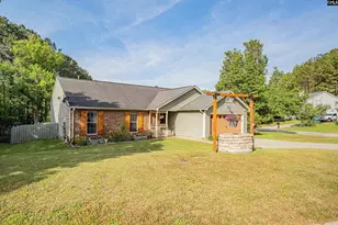 2 Cedar Field Ct, Columbia, SC 29212 - Photo 2