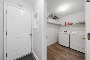 145 Honey Hill Ct, Lexington, SC 29072 - Photo 8