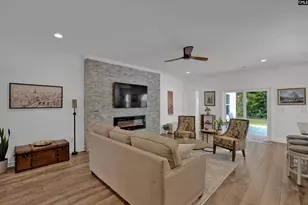 226 Rawls Dr, Leesville, SC 29070 - Photo 4