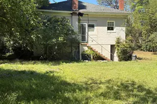 2400 Main St, Newberry, SC 29108 - Photo 4