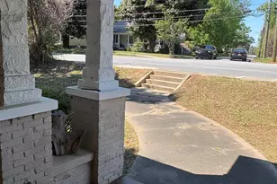 2400 Main St, Newberry, SC 29108 - Photo 12