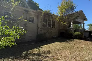 2400 Main St, Newberry, SC 29108 - Photo 2