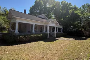 2400 Main St, Newberry, SC 29108 - Photo 6