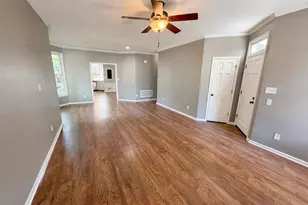 204 Wallace Cir, Lexington, SC 29073 - Photo 10