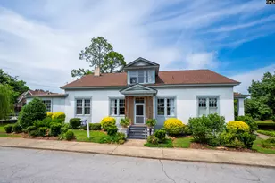 909 College St, Newberry, SC 29108 - Photo 2