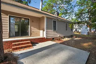 105 Field Pine Ave, Hopkins, SC 29061 - Photo 4