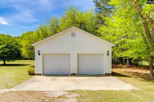 599 Charlotte Thompson School, Camden, SC 29020 - Photo 20