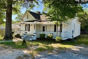 207 York St, Camden, SC 29020 - Photo 1