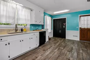 911 Fairwood Dr, Columbia, SC 29209 - Photo 4