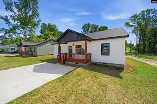 2900 S Partridge Cir, Hopkins, SC 29061 - Photo 4