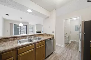 448 Deerwood Street 5F, Columbia, SC 29205 - Photo 12