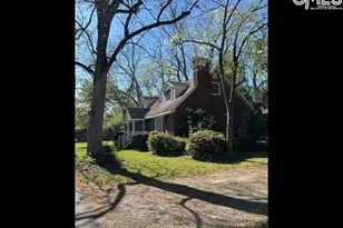 331 Bond St, Batesburg, SC 29006 - Photo 1