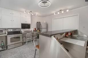 1605 B Ave, West Columbia, SC 29169 - Photo 32