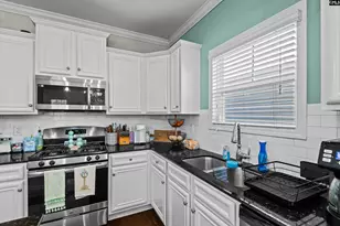 109 Saint George, West Columbia, SC 29170 - Photo 8