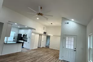 137 Rochelle Dr, Orangeburg, SC 29118 - Photo 2