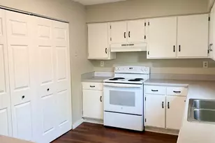 1100 Skyland Dr J-1, Columbia, SC 29210 - Photo 4