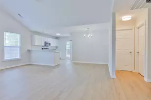 316 Keystone Dr, Hopkins, SC 29061 - Photo 8