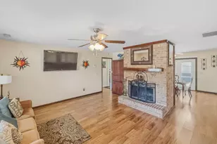 200 Gusty Ln, Hopkins, SC 29061 - Photo 4