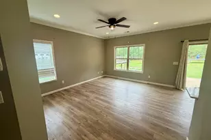 161 Graceland Ct, Swansea, SC 29160 - Photo 6