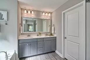 539 Harbour Pointe Dr, Columbia, SC 29229 - Photo 28