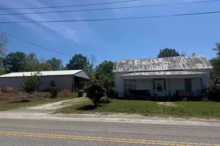 348 W Railroad Ave, Batesburg, SC 29006 - Photo 2