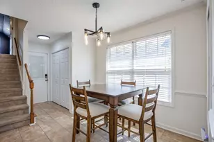 6 Holly Thorn Ct, Columbia, SC 29229 - Photo 8