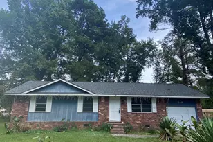 514 Hudson Cir, Cayce, SC 29033 - Photo 2