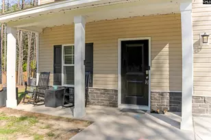 642 Tillman Cir, Elgin, SC 29045 - Photo 8