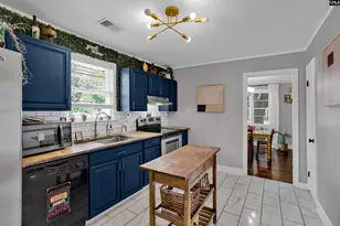1613 Holland St, West Columbia, SC 29169 - Photo 8