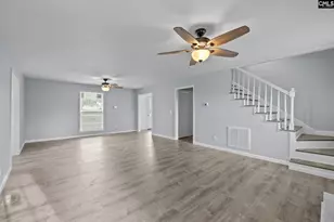 7819 Charles Towne Dr, Columbia, SC 29209 - Photo 6