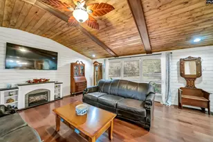 540 Little Creek Dr, Leesville, SC 29070 - Photo 6