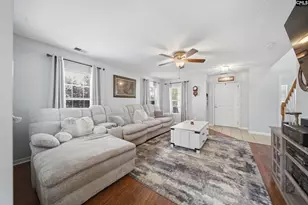 908 Spears Dr, Elgin, SC 29045 - Photo 10