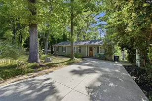 1047 Hilton Point Rd, Chapin, SC 29036 - Photo 4