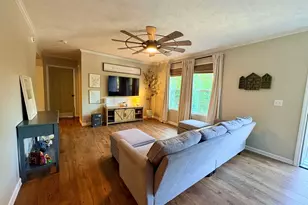 102 Caledonia Ct, Leesville, SC 29070 - Photo 4