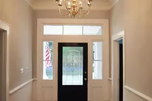1109 Lyttleton St, Camden, SC 29020 - Photo 2